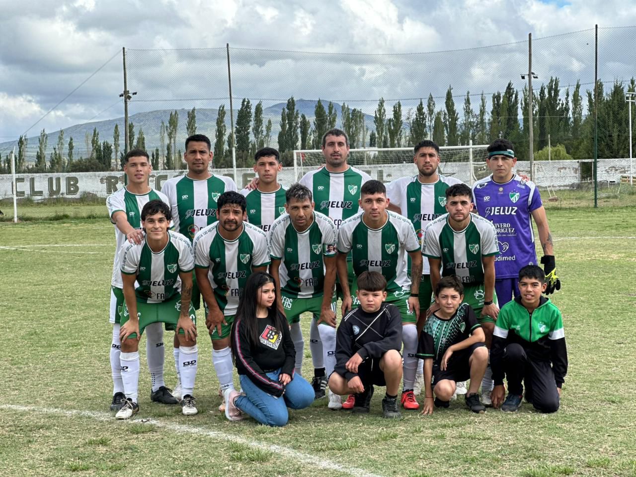 DEPORTES: RINCÓN DEL ATUEL SE DESPIDIÓ DEL REGIONAL EMPATANDO ANTE FERRO