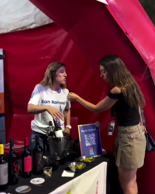 EL TURISMO DE SAN RAFAEL PRESENTE EN EL HISTÓRICO FESTIVAL PEÑAS DE VILLA MARÍA